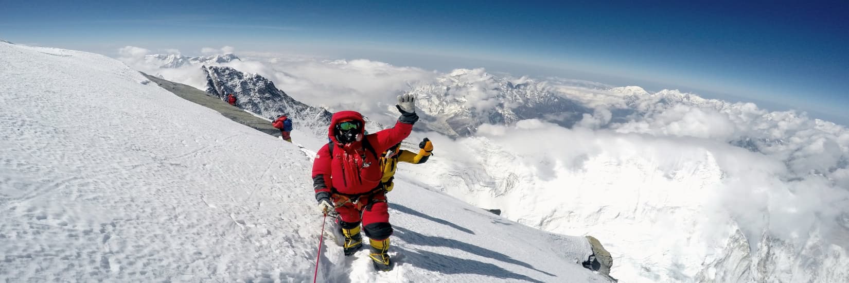 The Roles of Sherpas in Peak Expeditions in Nepal